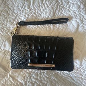 Brahmin Black Wristlet